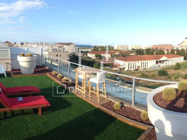 Apartmento de 257m² with 157m² terraço à venda em Dénia