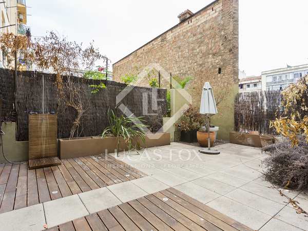 Apartamento de 112 m² con terraza en alquiler en Eixample