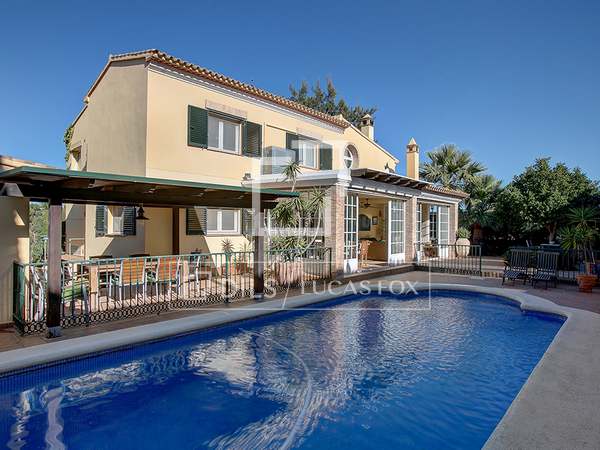 Casa / Vila de 350m² à venda em Dénia, Costa Blanca