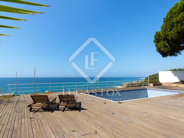 Casa / villa de 460m² en venta en Arenys de Mar, Barcelona