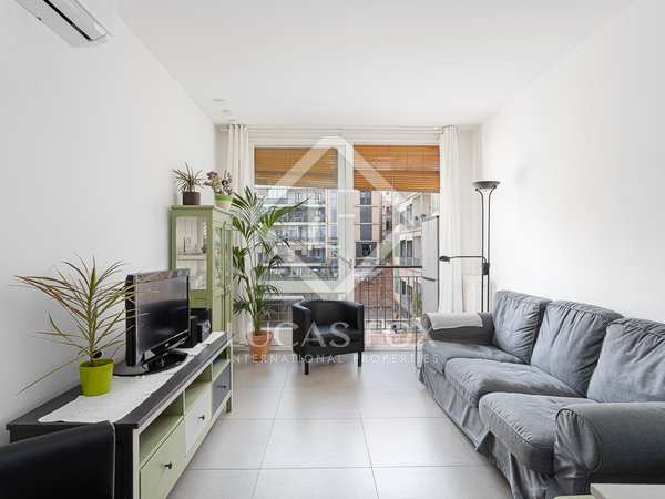 88m² apartment for sale in Eixample Right, Barcelona