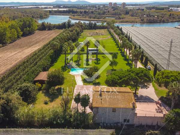 363m² country house with 67m² terrace for sale in Alt Empordà