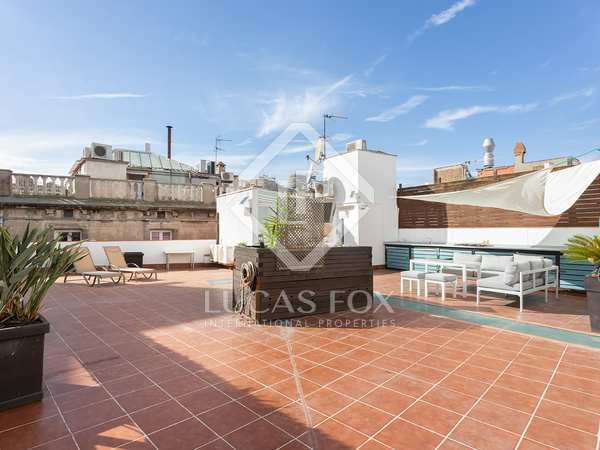 152m² penthouse with 140m² terrace for sale in El Born