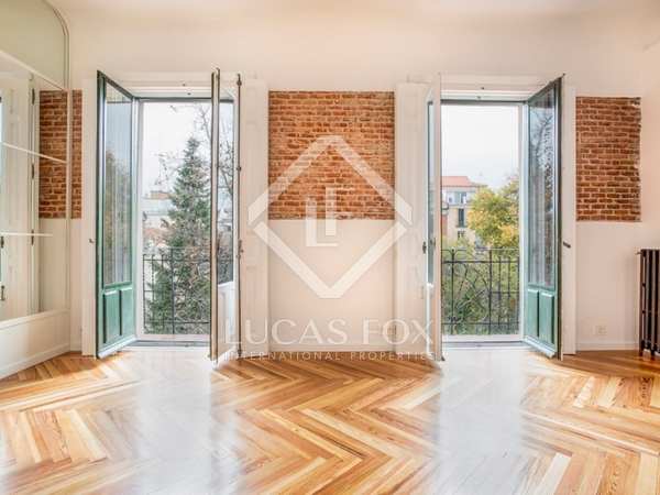 250m² apartment for sale in Justicia, Madrid