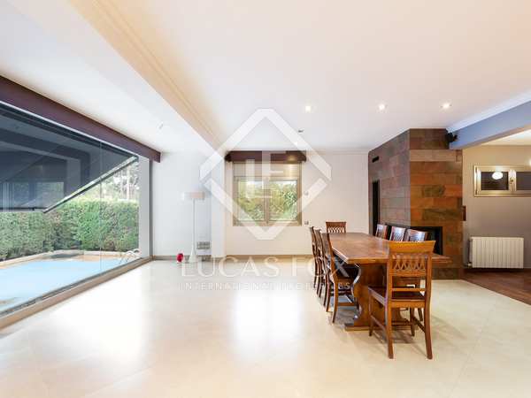 Casa / villa de 362m² en venta en Montemar, Barcelona