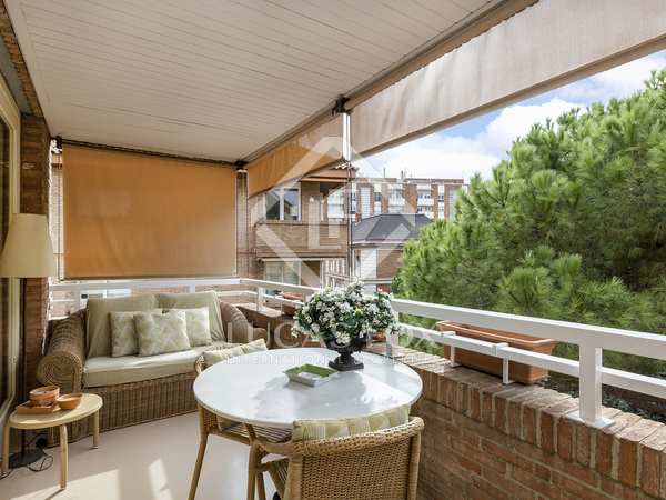 260m² apartment with 12m² terrace for sale in Pedralbes