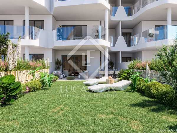 147m² apartment with 105m² garden for sale in Higuerón