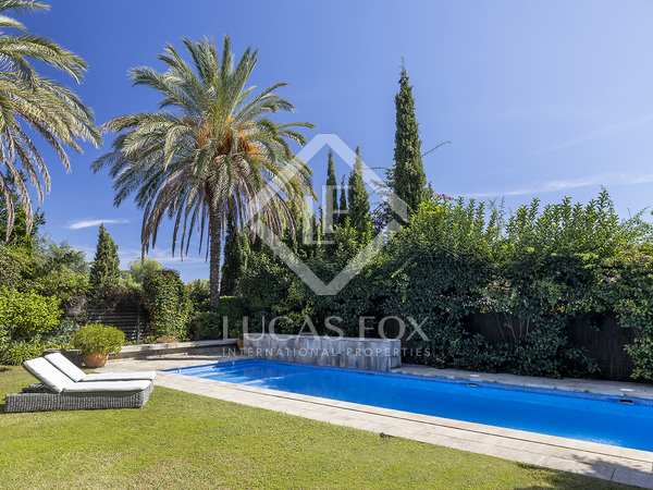 641m² house / villa with 538m² garden for sale in Pedralbes