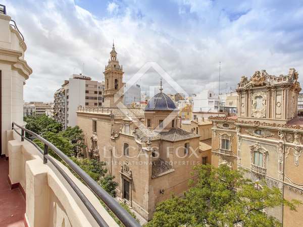 Penthouse de 323m² para arrendar em La Seu, Valencia