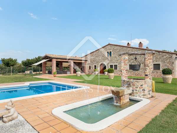 670 m² equestrian property for sale in Girona