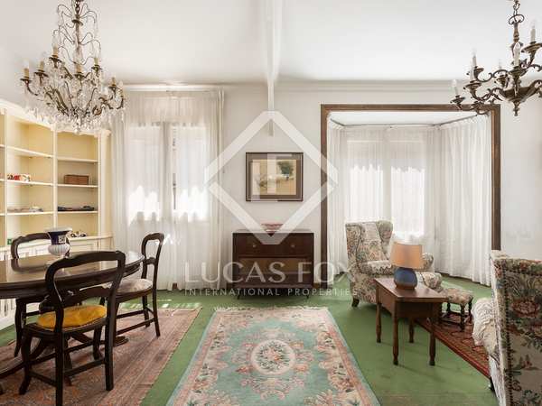 86m² apartment for sale in Eixample Right, Barcelona