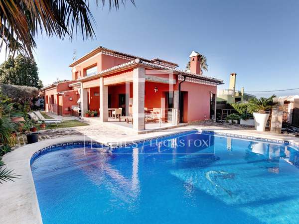 Casa / Vila de 312m² à venda em Dénia, Costa Blanca