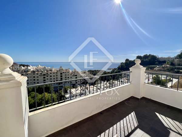 152m² penthouse with 29m² terrace for sale in Altea Town
