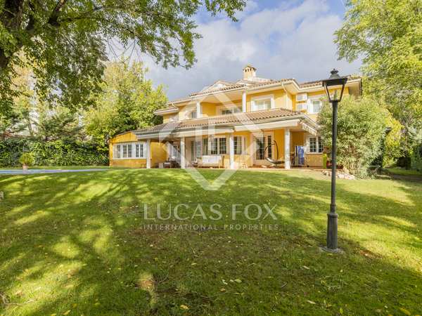 542m² house / villa for sale in Boadilla Monte, Madrid