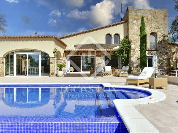 Villa van 364m² te koop in Platja d'Aro, Costa Brava