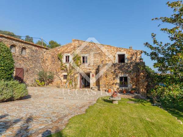 402m² country house for sale in Baix Empordà, Girona