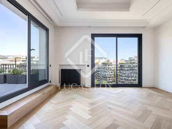 395m² penthouse with 210m² terrace for sale in Sant Gervasi - Galvany