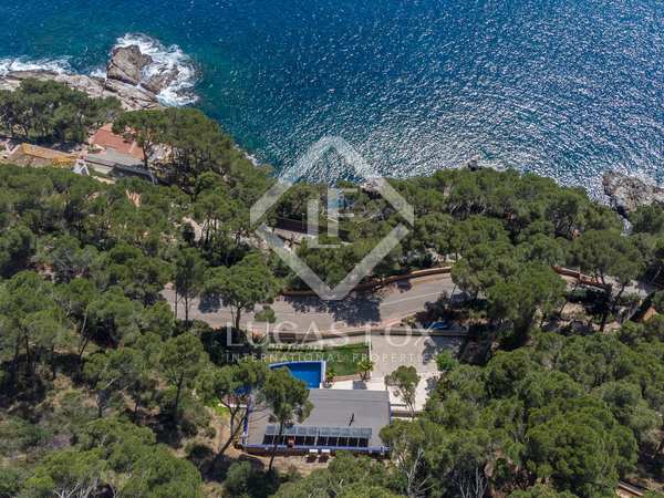 Modern style Costa Brava property for sale with sea views