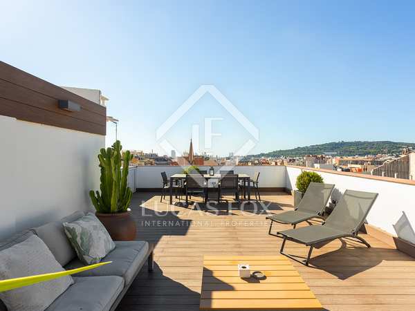 38m² penthouse with 53m² terrace for sale in Eixample Left