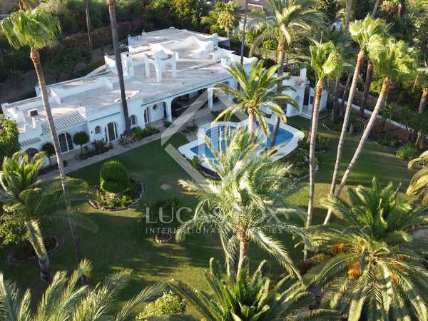 Casa / villa de 611m² en venta en Paraiso, Costa del Sol