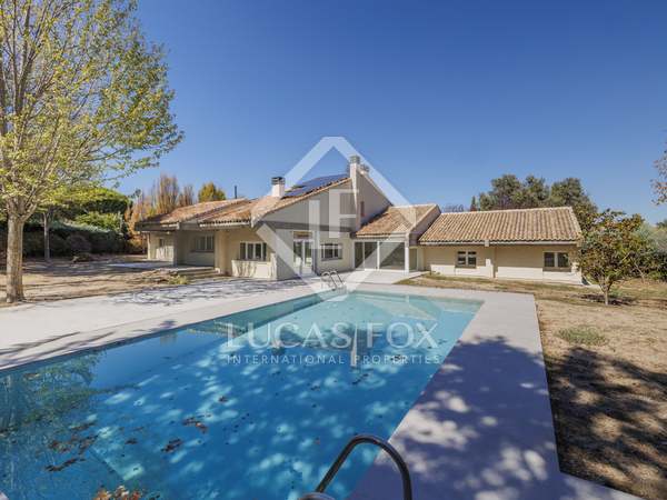 656m² hus/villa till salu i Boadilla Monte, Madrid