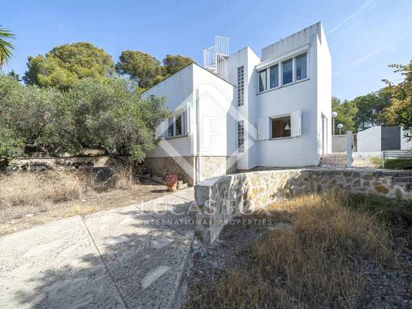 109m² hus/villa till salu i Urb. de Llevant, Tarragona
