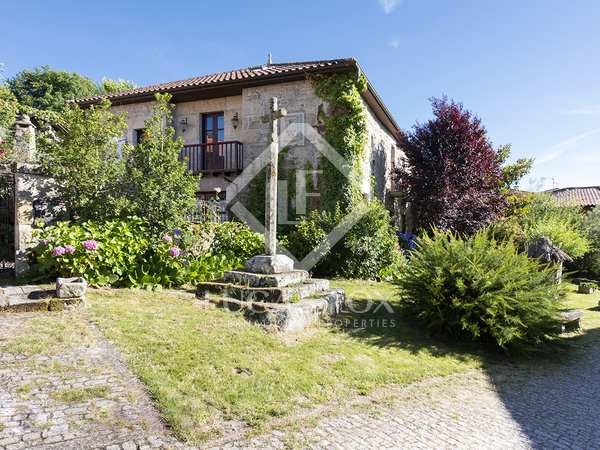 Villa van 536m² te koop in Ourense, Galicia