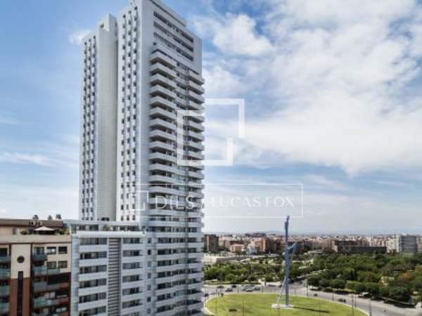Penthouse van 100m² te huur in Ciudad de las Ciencias