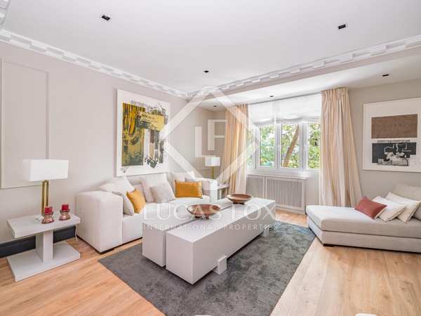 223m² apartment for sale in Recoletos, Madrid