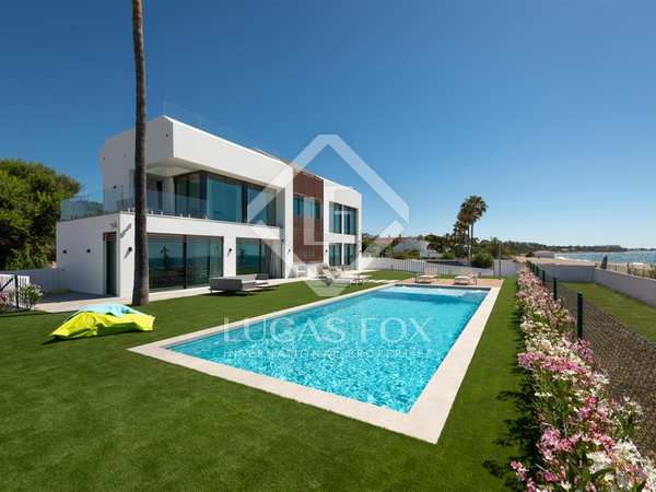 455m² house / villa with 221m² terrace for sale in New Golden Mile