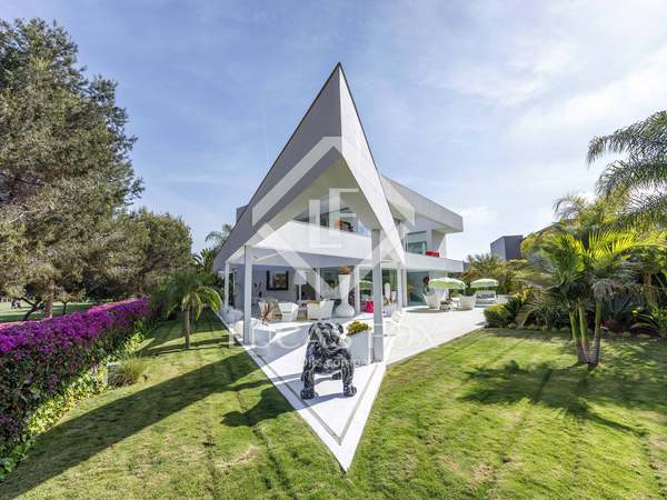 431m² house / villa for sale in Bétera, Valencia
