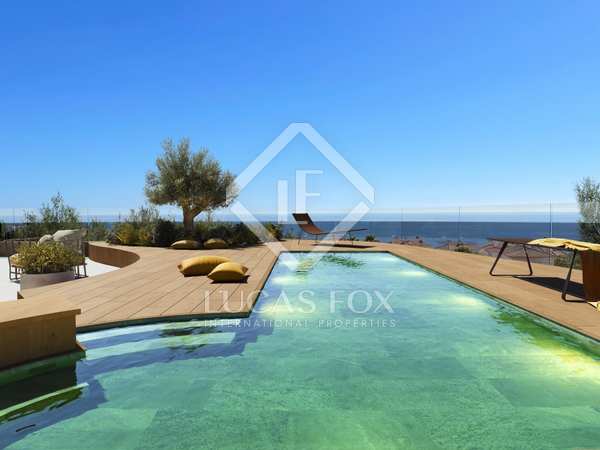 275m² penthouse with 160m² terrace for sale in Higuerón