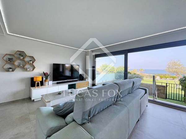 179m² house / villa with 25m² garden for sale in El Campello