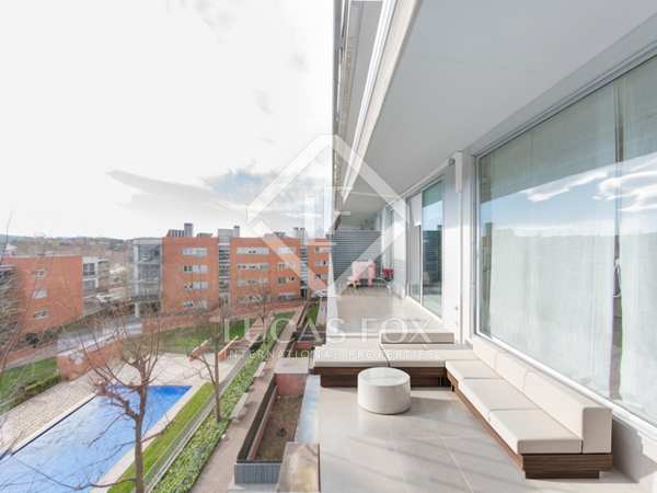 Pis de 117m² en venda a Mirasol, Barcelona