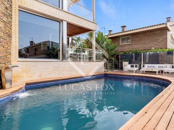 432m² house / villa for sale in Cambrils, Tarragona