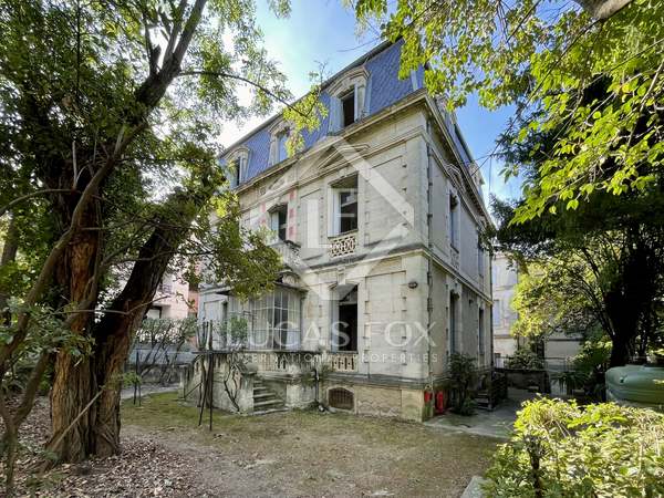 Maison / villa de 300m² a vendre à Montpellier Centre avec 290m² de jardin