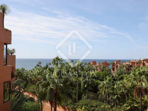 155m² apartment with 26m² terrace for sale in Estepona