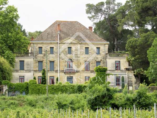 castillo / palacio de 1,300m² en venta en Sur de Francia