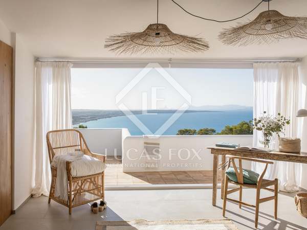 315m² house / villa for sale in Formentera, Ibiza