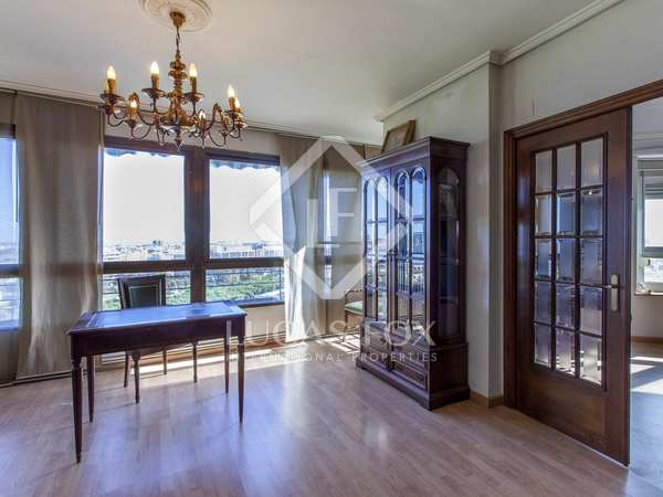 235m² apartment for sale in El Pla del Remei, Valencia