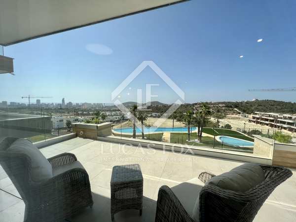 135m² apartment with 23m² terrace for sale in Finestrat