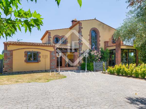 Casa / villa de 423m² en venta en Alt Empordà, Girona