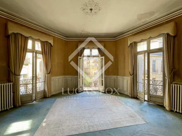 109m² apartment with 25m² terrace for sale in Montpellier Centre