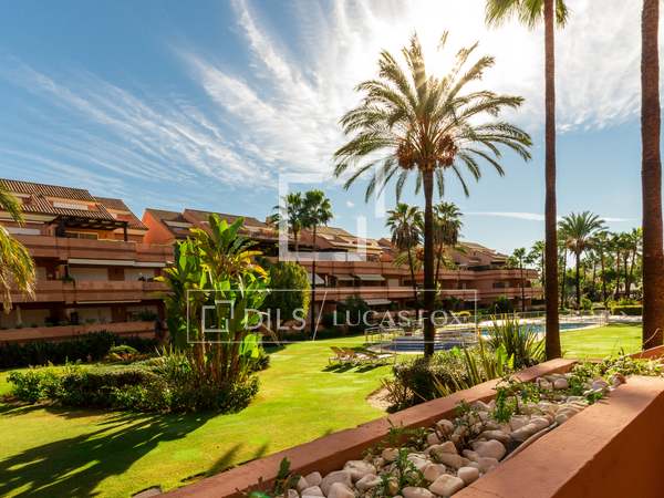 Pis de 133m² en venda a Port Banús, Costa del Sol