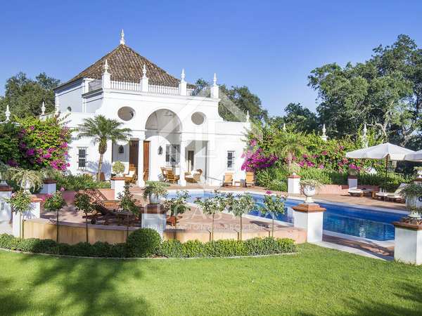 Villa de 1.816m² con 577m² de terraza en venta en Sotogrande