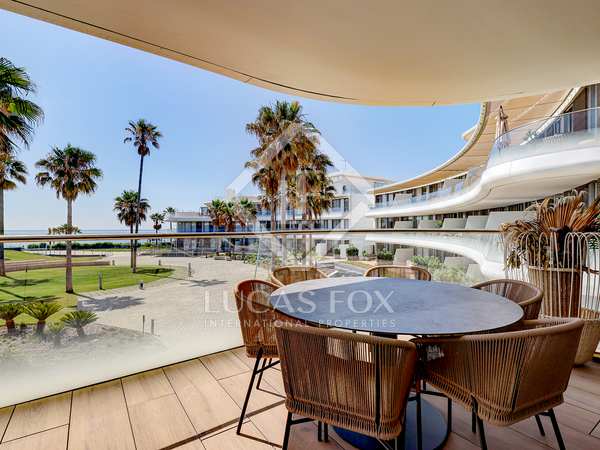 177m² apartment with 38m² terrace for sale in Estepona city