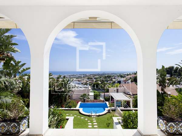 257m² house for sale in Vallpineda, Sitges