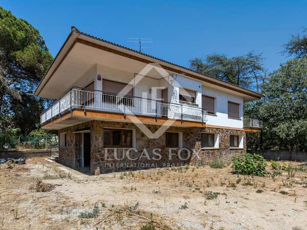 360m² house / villa for sale in Vallromanes, Barcelona