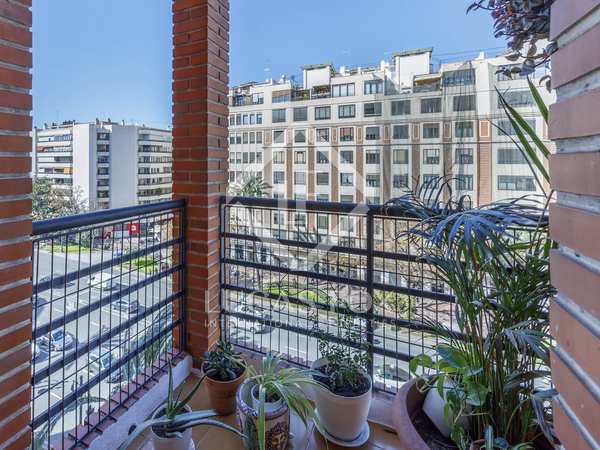 162m² apartment with 6m² terrace for sale in Ruzafa