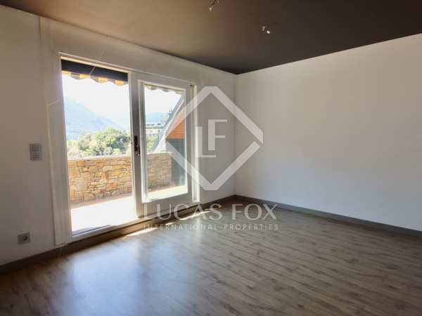 250m² penthouse for sale in Escaldes, Andorra